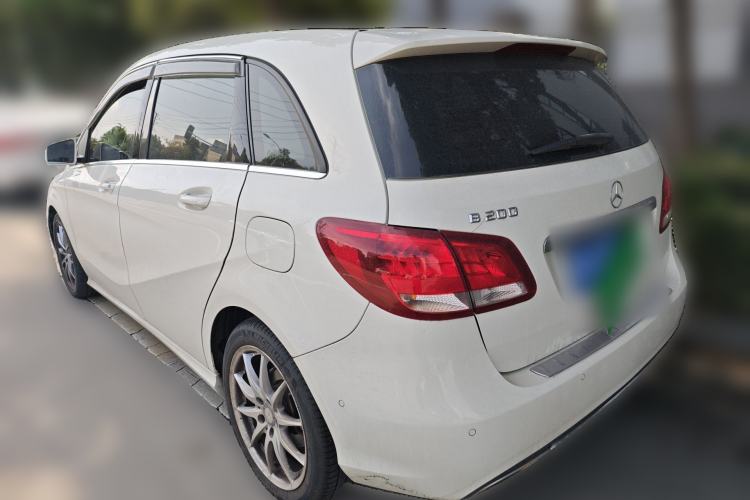 Used Mercedes-Benz B-Class 2015 B 200 Sport Edition Rear Left 45 Deg