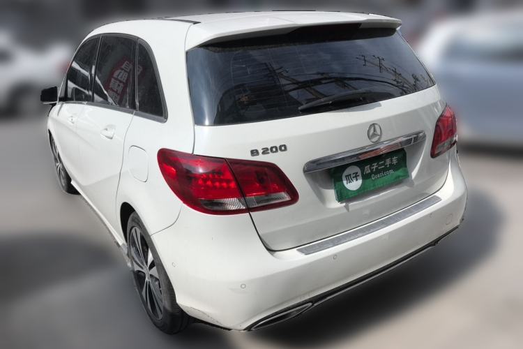 Used Mercedes-Benz B-Class 2015 B 200 Sport Edition Rear Left 45 Deg