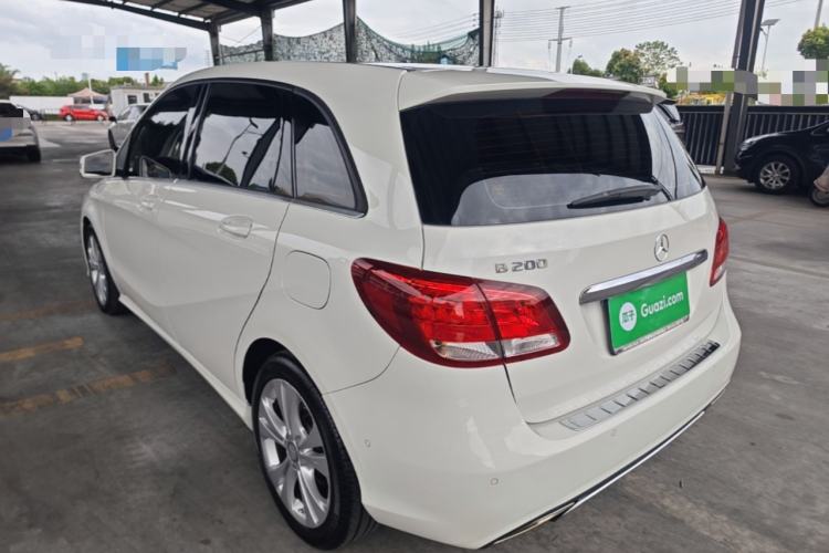 Used Mercedes-Benz B-Class 2015 B 200 Sport Edition Rear Left 45 Deg