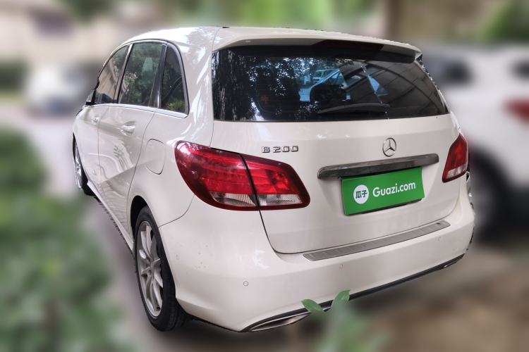 Used Mercedes-Benz B-Class 2015 B 200 Sport Edition Rear Left 45 Deg
