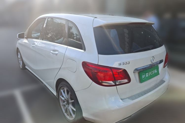Used Mercedes-Benz B-Class 2015 B 200 Sport Edition Rear Left 45 Deg