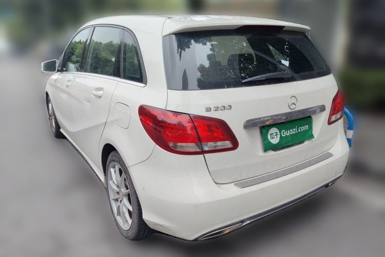 Used Mercedes-Benz B-Class 2015 B 200 Sport Edition Rear Left 45 Deg