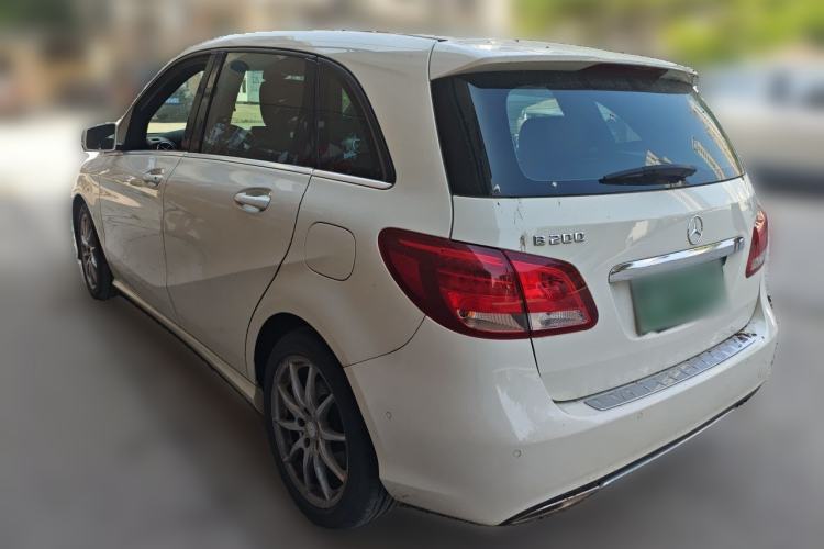 Used Mercedes-Benz B-Class 2015 B 200 Sport Edition Rear Left 45 Deg