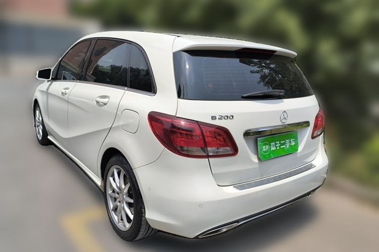 Used Mercedes-Benz B-Class 2015 B 200 Sport Edition Rear Left 45 Deg