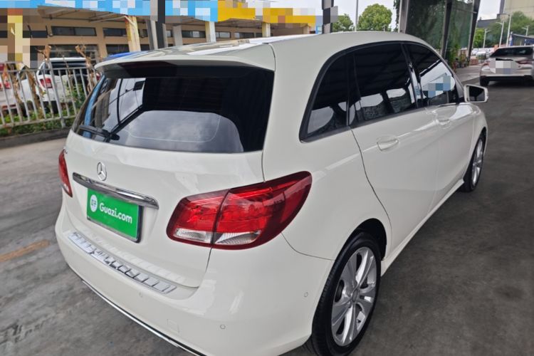Used Mercedes-Benz B-Class 2015 B 200 Sport Edition Rear Right 45 Deg
