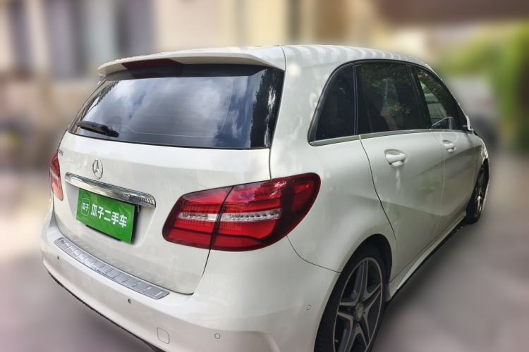Used Mercedes-Benz B-Class 2015 B 260 Sport Edition Rear Right 45 Deg