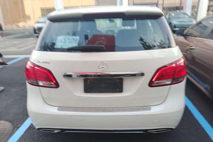 Used Mercedes-Benz B-Class 2015 B 200 Sport Edition Rear