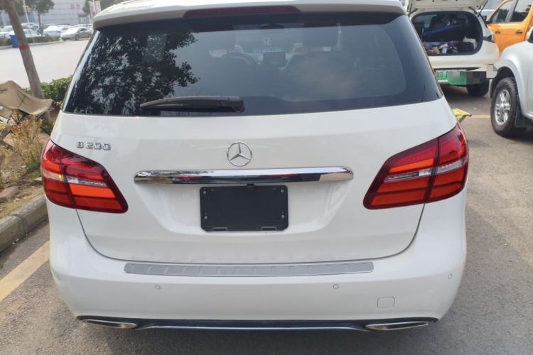 Used Mercedes-Benz B-Class 2015 B 200 Fashion Model Rear