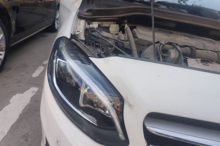 Used Mercedes-Benz B-Class 2015 B 200 Fashion Model Right Front Headlight