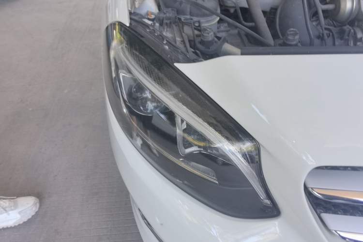 Used Mercedes-Benz B-Class 2015 B 200 Fashion Model Right Front Headlight