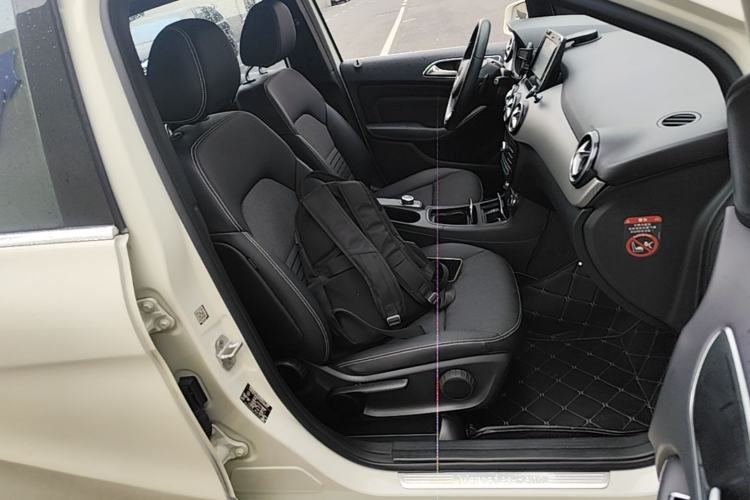 Used Mercedes-Benz B-Class 2015 B 200 Sport Edition Right Front Seat