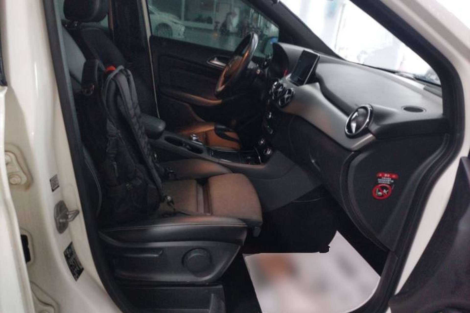 Used Mercedes-Benz B-Class 2015 B 200 Sport Edition Right Front Seat