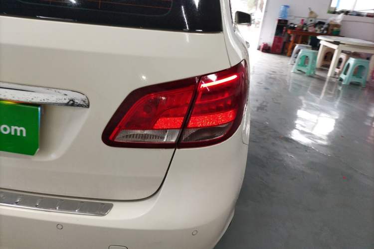 Used Mercedes-Benz B-Class 2015 B 200 Sport Edition Right Rear Taillight