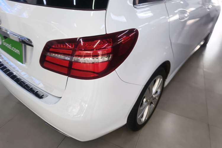 Used Mercedes-Benz B-Class 2015 B 200 Fashion Model Right Rear Taillight