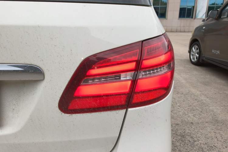 Used Mercedes-Benz B-Class 2015 B 200 Fashion Model Right Rear Taillight