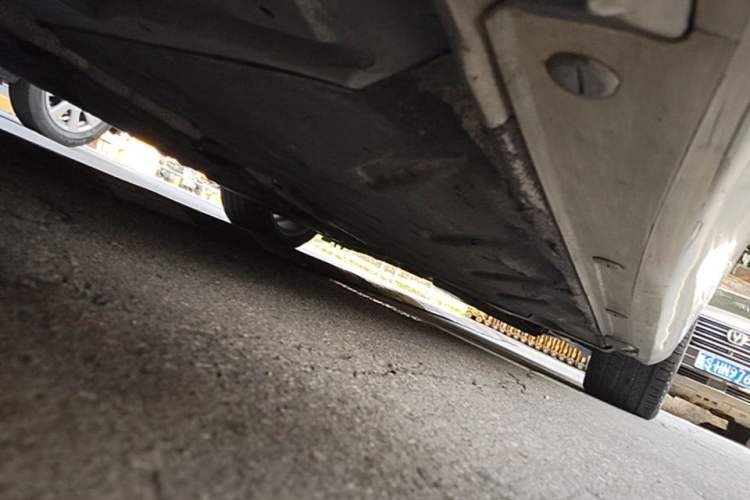 Used Mercedes-Benz B-Class 2015 B 200 Sport Edition Right Side Sill