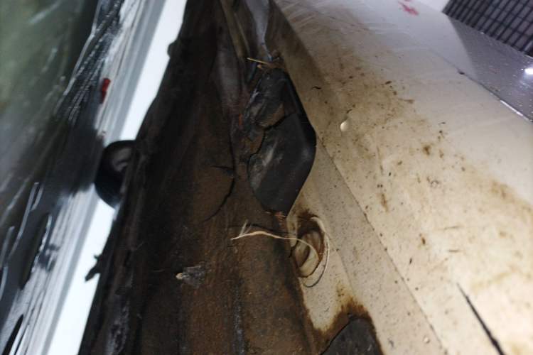 Used Mercedes-Benz B-Class 2015 B 200 Sport Edition Right Side Sill