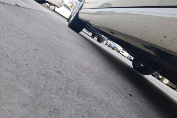 Used Mercedes-Benz B-Class 2015 B 200 Sport Edition Right Side Sill