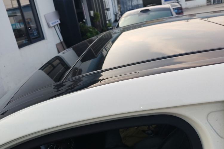 Used Mercedes-Benz B-Class 2015 B 200 Sport Edition Roof