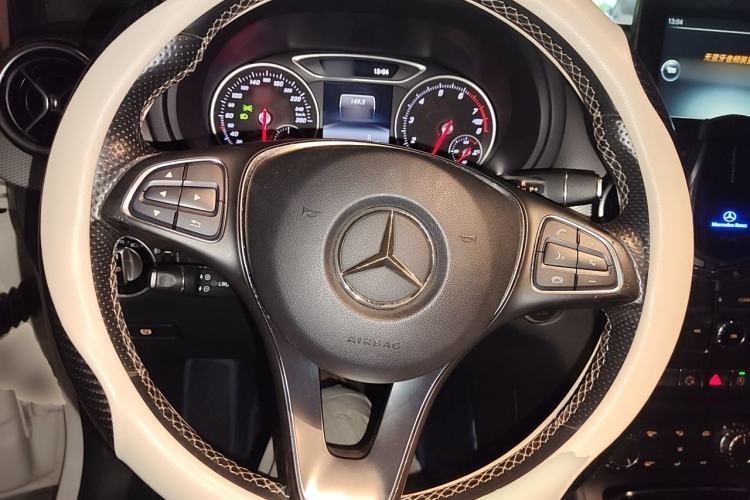 Used Mercedes-Benz B-Class 2015 B 200 Sport Edition Steering Wheel