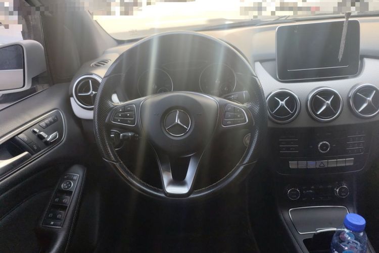 Used Mercedes-Benz B-Class 2015 B 200 Fashion Model Steering Wheel
