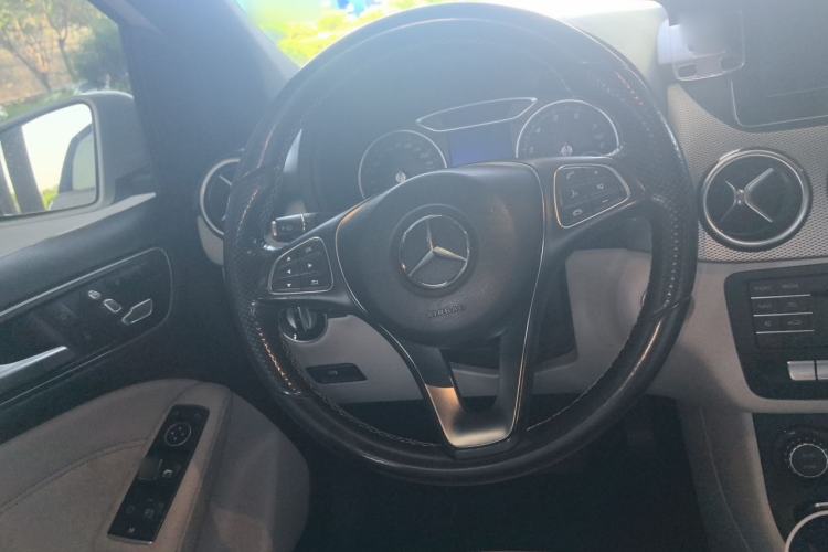 Used Mercedes-Benz B-Class 2015 B 200 Fashion Model Steering Wheel
