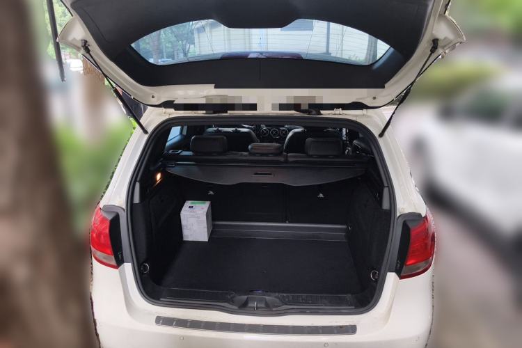 Used Mercedes-Benz B-Class 2015 B 200 Sport Edition Trunk