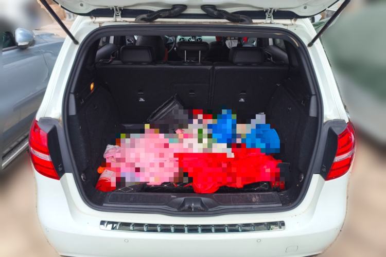 Used Mercedes-Benz B-Class 2015 B 200 Fashion Model Trunk