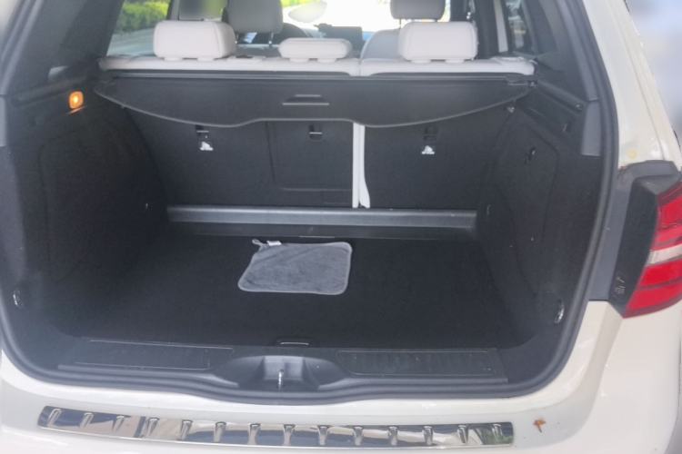 Used Mercedes-Benz B-Class 2015 B 200 Fashion Model Trunk