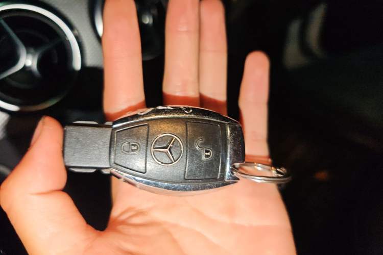 Used Mercedes-Benz B-Class 2015 B 200 Fashion Model Vehicle Key