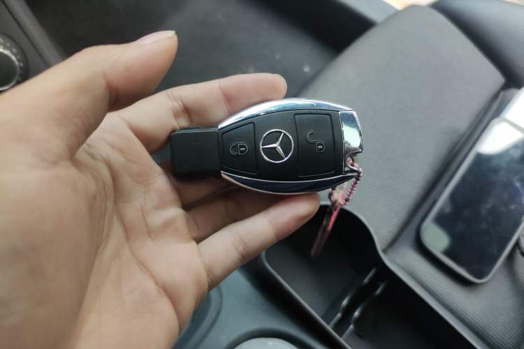 Used Mercedes-Benz B-Class 2015 B 200 Sport Edition Vehicle Key