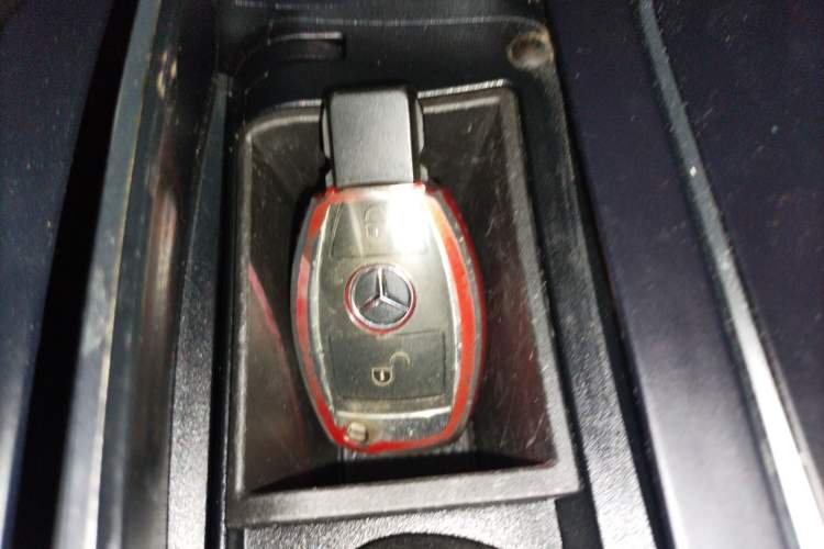 Used Mercedes-Benz B-Class 2015 B 200 Sport Edition Vehicle Key