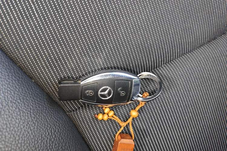 Used Mercedes-Benz B-Class 2015 B 200 Sport Edition Vehicle Key
