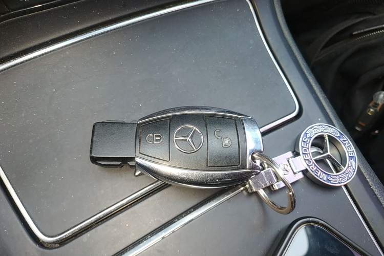 Used Mercedes-Benz B-Class 2015 B 200 Fashion Model Vehicle Key