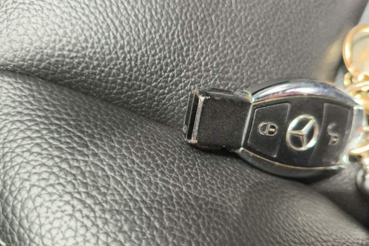 Used Mercedes-Benz B-Class 2015 B 200 Fashion Model Vehicle Key