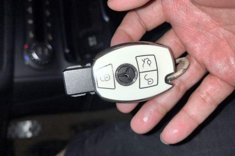 Used Mercedes-Benz B-Class 2015 B 200 Fashion Model Vehicle Key