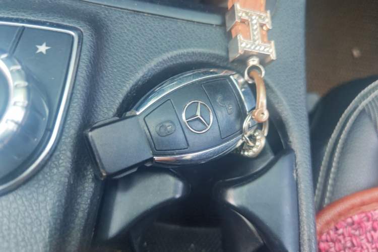 Used Mercedes-Benz B-Class 2015 B 200 Sport Edition Vehicle Key