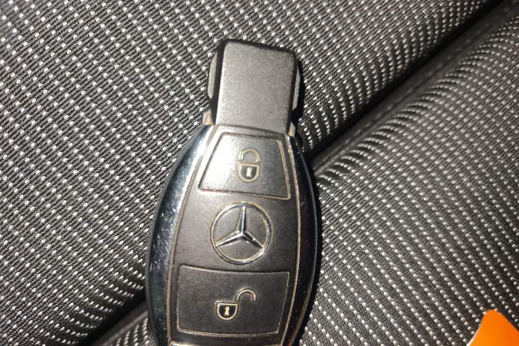 Used Mercedes-Benz B-Class 2015 B 200 Sport Edition Vehicle Key