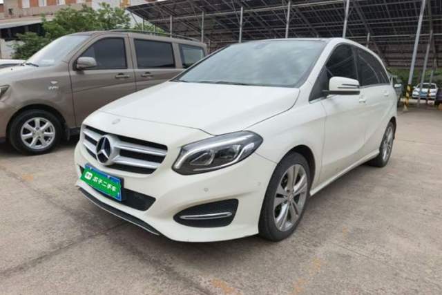 Used Mercedes-Benz B-Class 2015 B 200 Fashion Model