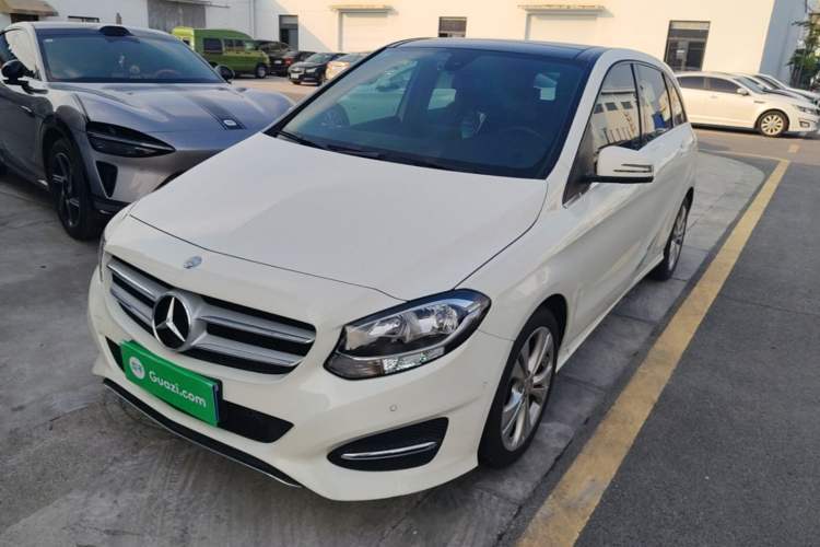 Used Mercedes-Benz B-Class 2015 B 200 Sport Edition Guazi used car, China used car export, Used car for sale, Used cars, Cheapest cars for sale