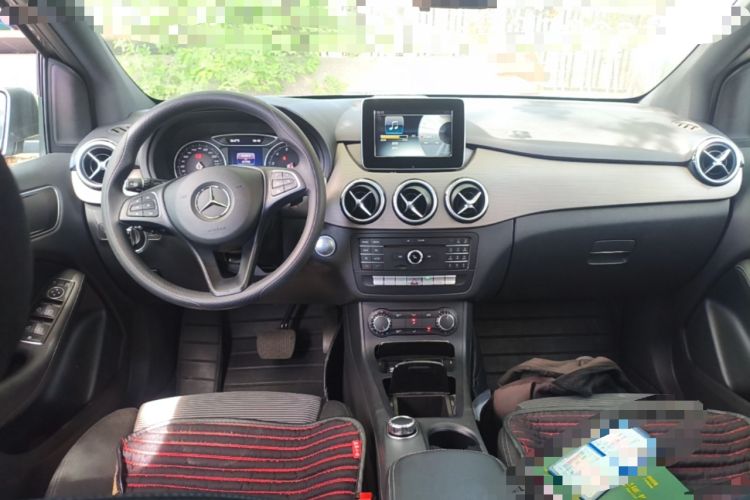 Used Mercedes-Benz B-Class 2016 B 180 Center Console