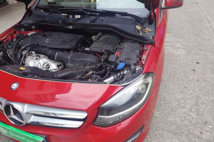 Used Mercedes-Benz B-Class 2016 B 180 Engine Bay Left