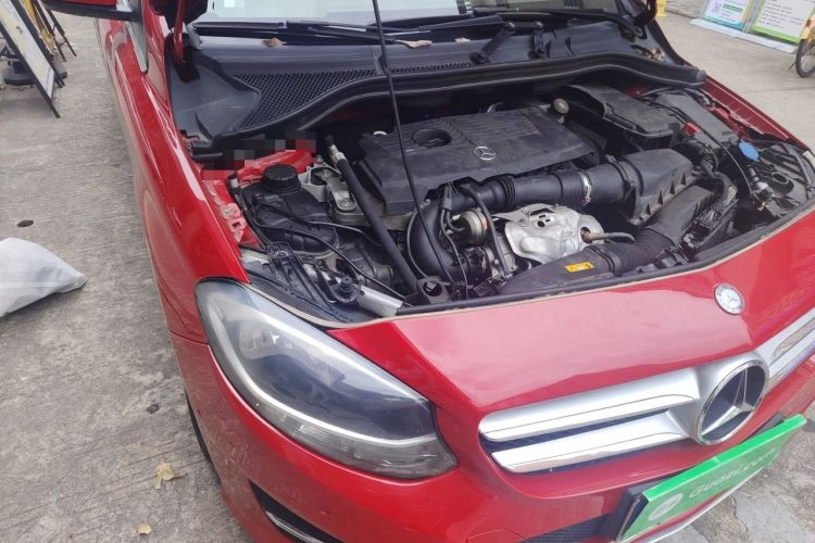 Used Mercedes-Benz B-Class 2016 B 180 Engine Bay Right