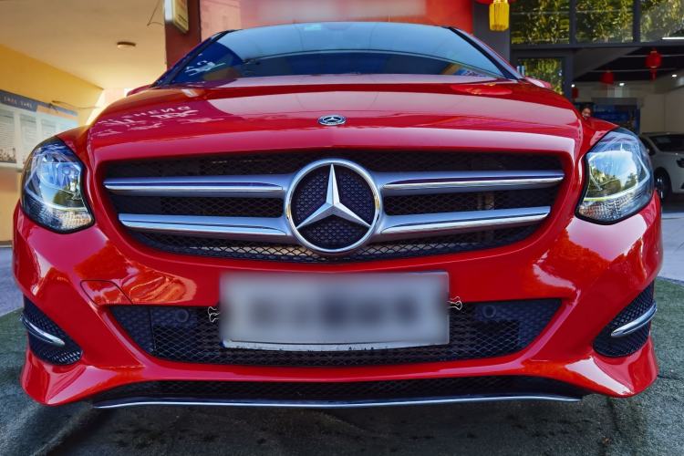 Used Mercedes-Benz B-Class 2016 B 200 Exclusive Edition Exterior 2