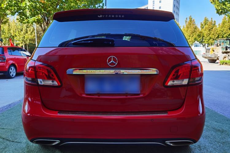 Used Mercedes-Benz B-Class 2016 B 200 Exclusive Edition Exterior 3