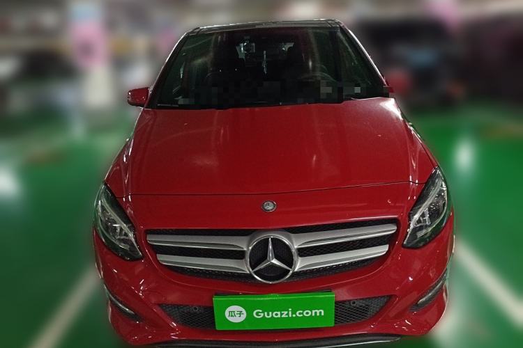 Used Mercedes-Benz B-Class 2016 B 200 Exclusive Edition Front
