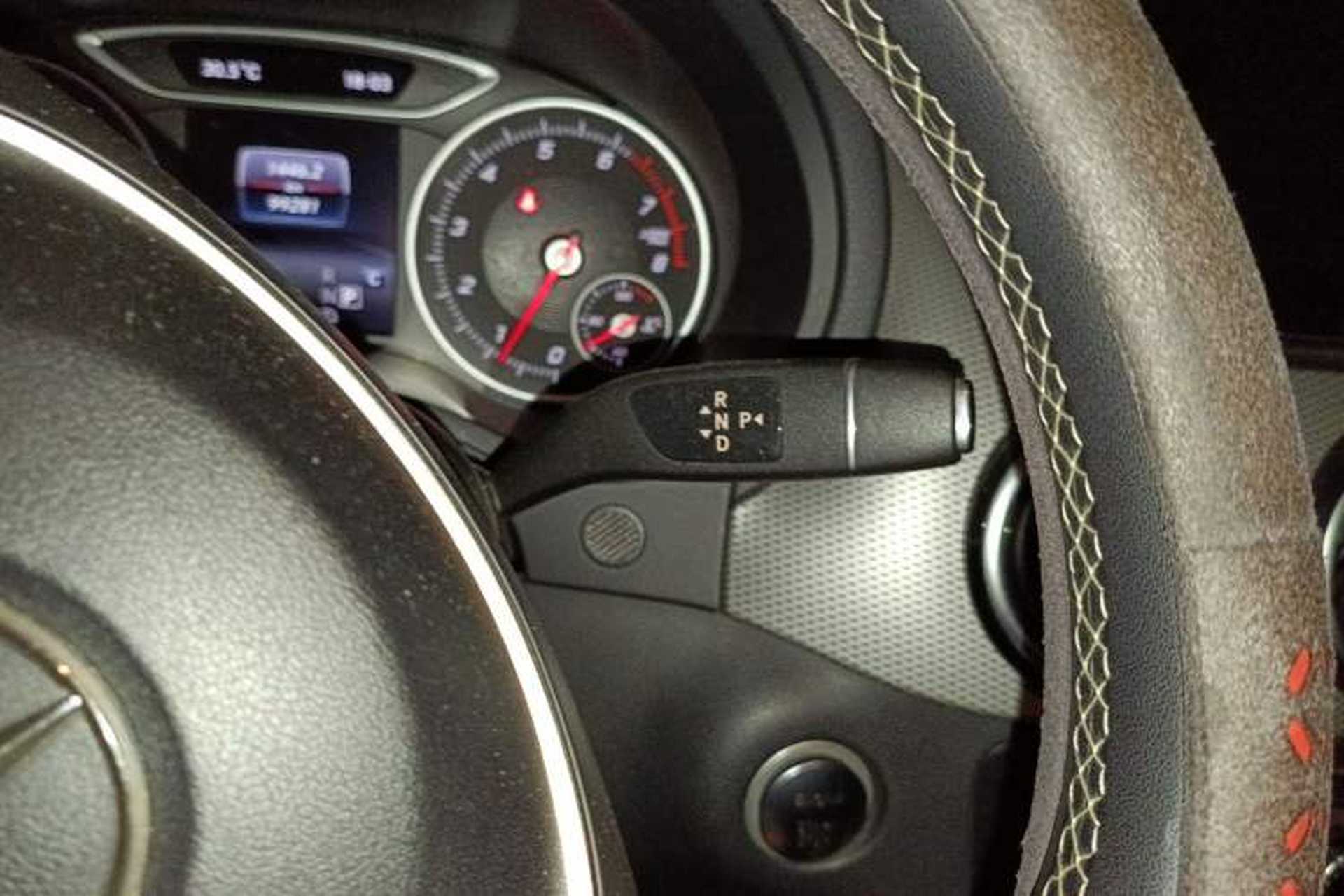 Used Mercedes-Benz B-Class 2016 B 200 Exclusive Edition Gear Lever