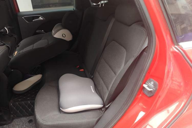 Used Mercedes-Benz B-Class 2016 B 180 Left Rear Seat