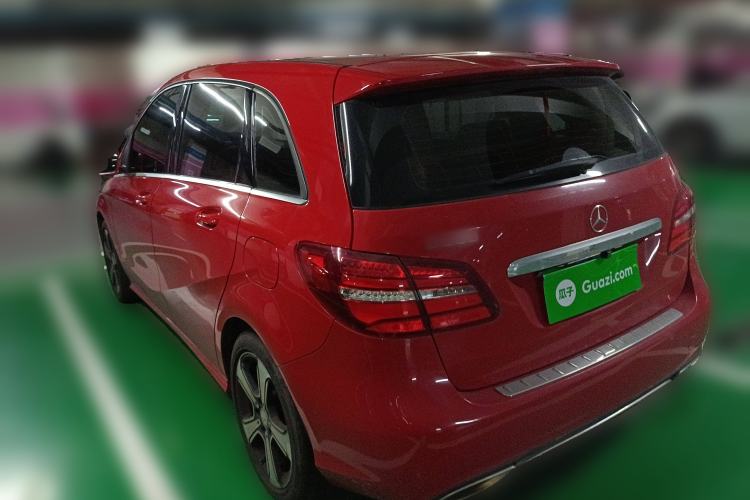Used Mercedes-Benz B-Class 2016 B 200 Exclusive Edition Rear Left 45 Deg