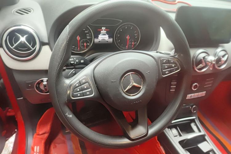 Used Mercedes-Benz B-Class 2016 B 180 Steering Wheel